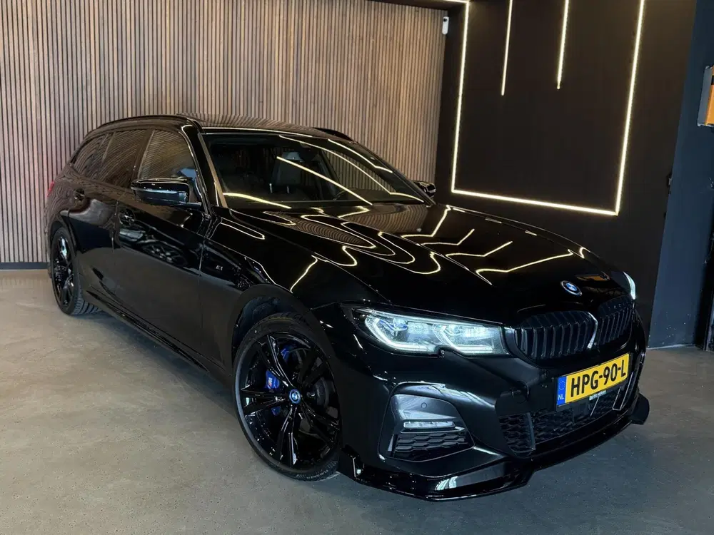 BMW 3-serie 3-serie 330e xDrive HUD Pano 360* Laser M uit 2022, foto 6