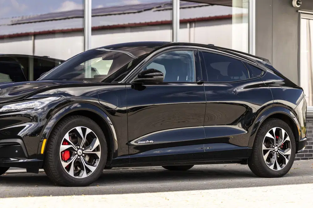 Ford Mustang Mach-E AWD 75 kWh uit 2021, foto 15