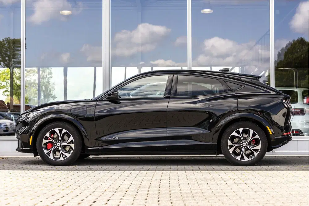 Ford Mustang Mach-E AWD 75 kWh uit 2021, foto 5