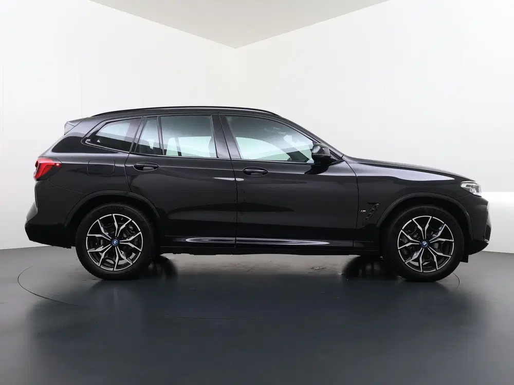 BMW X3 xDrive30e M-SPORT uit 2023, foto 9
