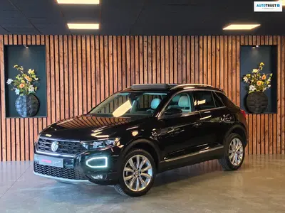 Volkswagen T-Roc 1.5 TSI Sport Business l Led l Pano l Virt uit 2020