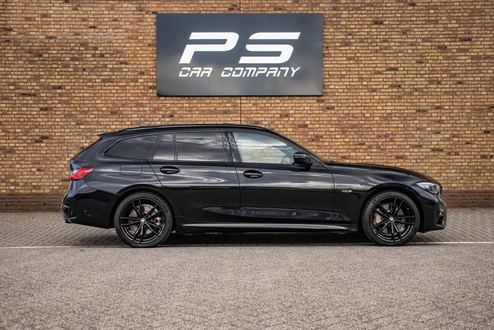BMW 3-serie 330e M-Sport uit 2022, foto 7