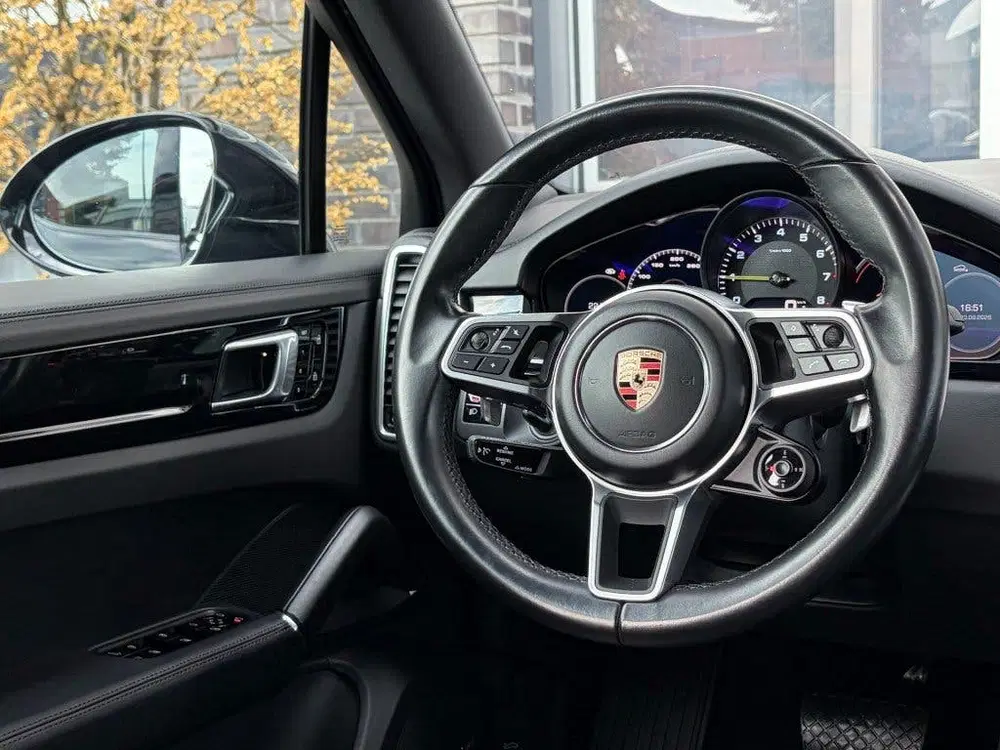 Porsche Cayenne 3.0 E-HYBRID uit 2020, foto 10