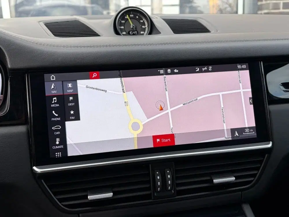 Porsche Cayenne 3.0 E-HYBRID uit 2020, foto 11