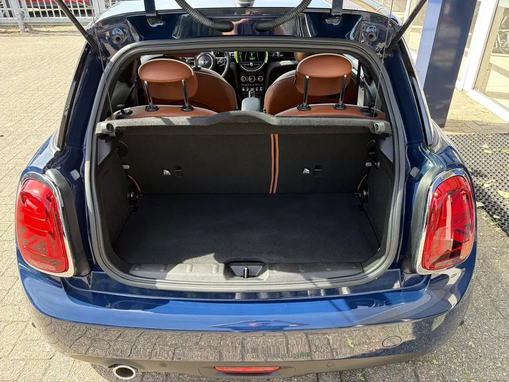 Mini Cooper 1.5 Cooper 60 Years Edition uit 2019, foto 7