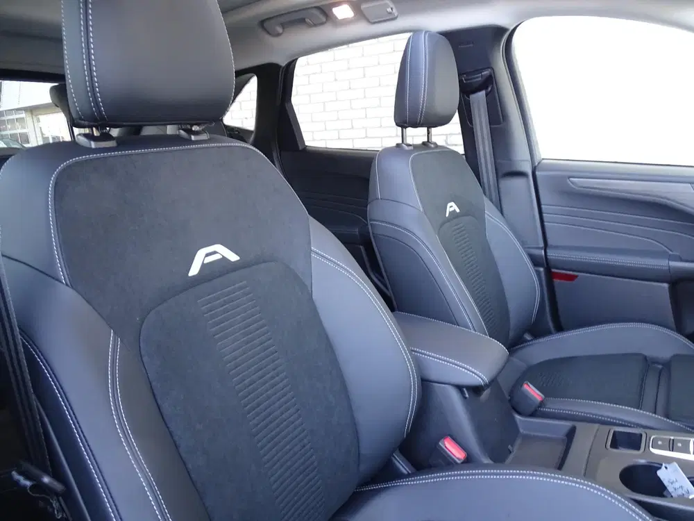 Ford Kuga 2.5 PHEV Active X uit 2026, foto 11