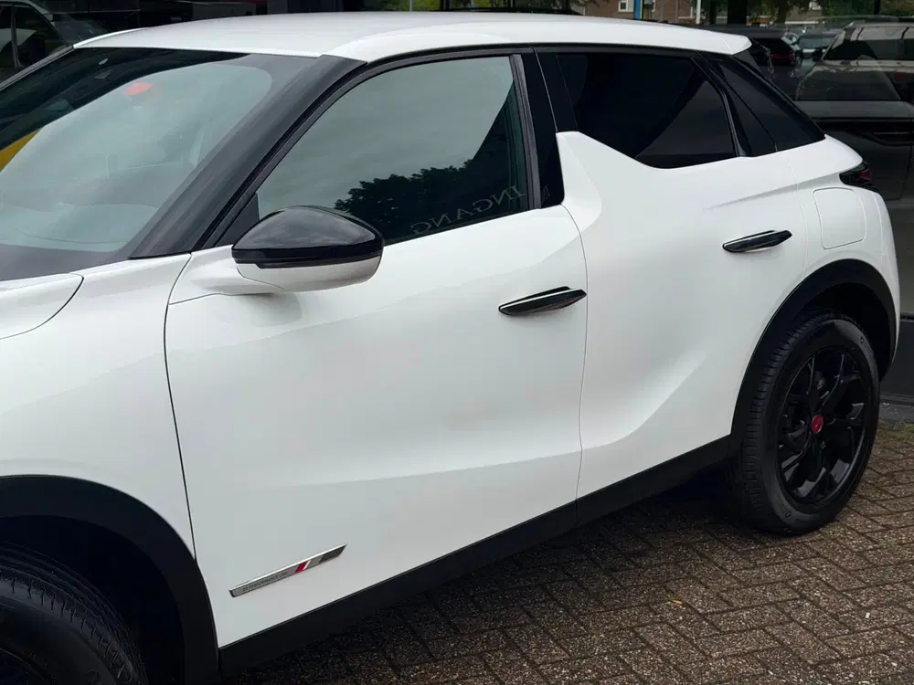 DS Automobiles DS 3 Crossback DS 3 Crossback 1.2 PureTech Performance Li uit 2020, foto 9