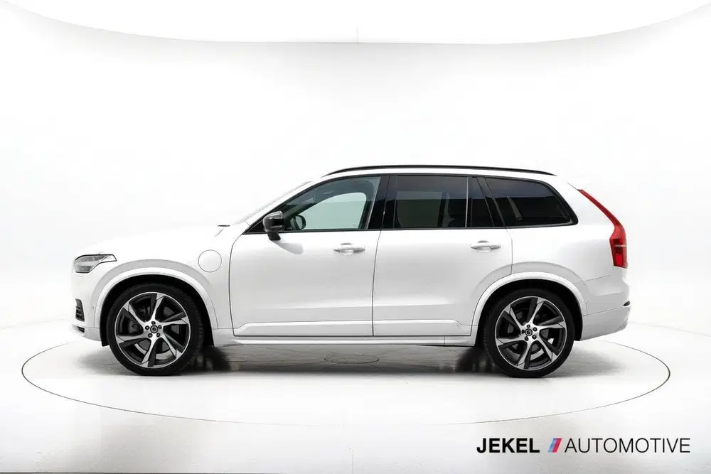 Volvo XC90 2.0 T8 AWD R-Design Longrange (€ 43.611 uit 2022, foto 3