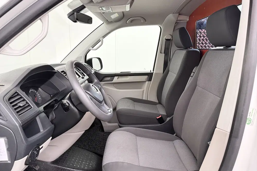 Volkswagen Transporter 2.0 TDI Highline Camera Betimmerd Par uit 2019, foto 10