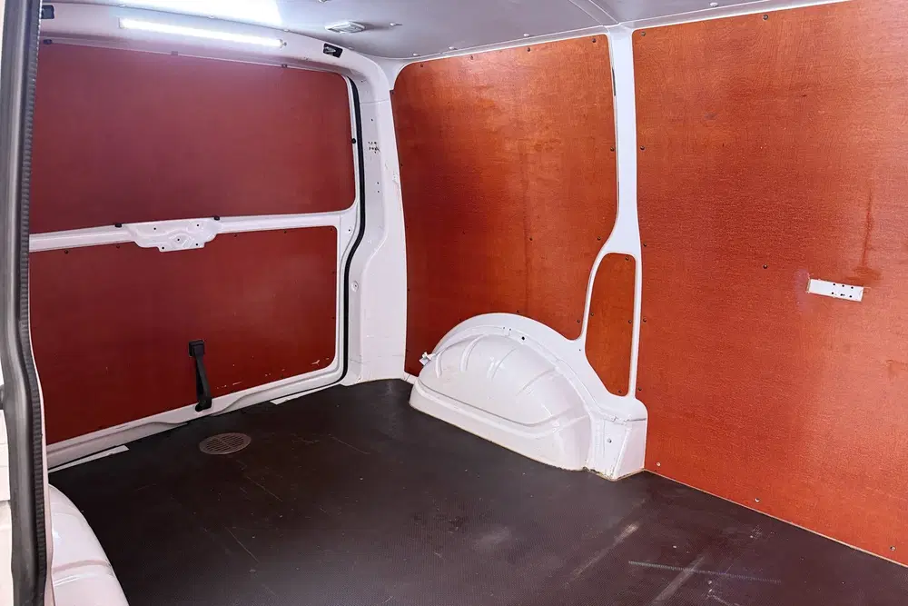 Volkswagen Transporter 2.0 TDI Highline Camera Betimmerd Par uit 2019, foto 15
