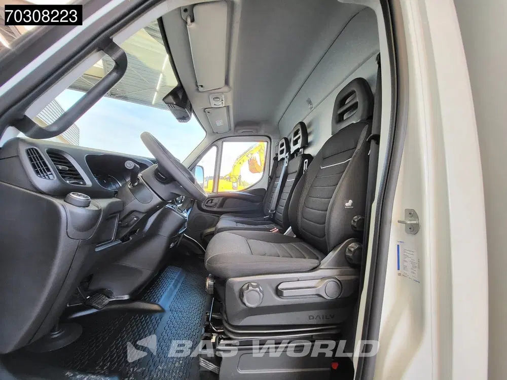 Iveco Daily Automaat Luchtvering 1000KG Laadklep Bakwa uit 2026, foto 15