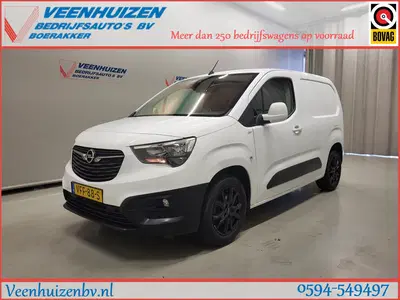 Opel Combo 1.5D 130pk Automaat Euro 6 (bj 2020) uit 2020