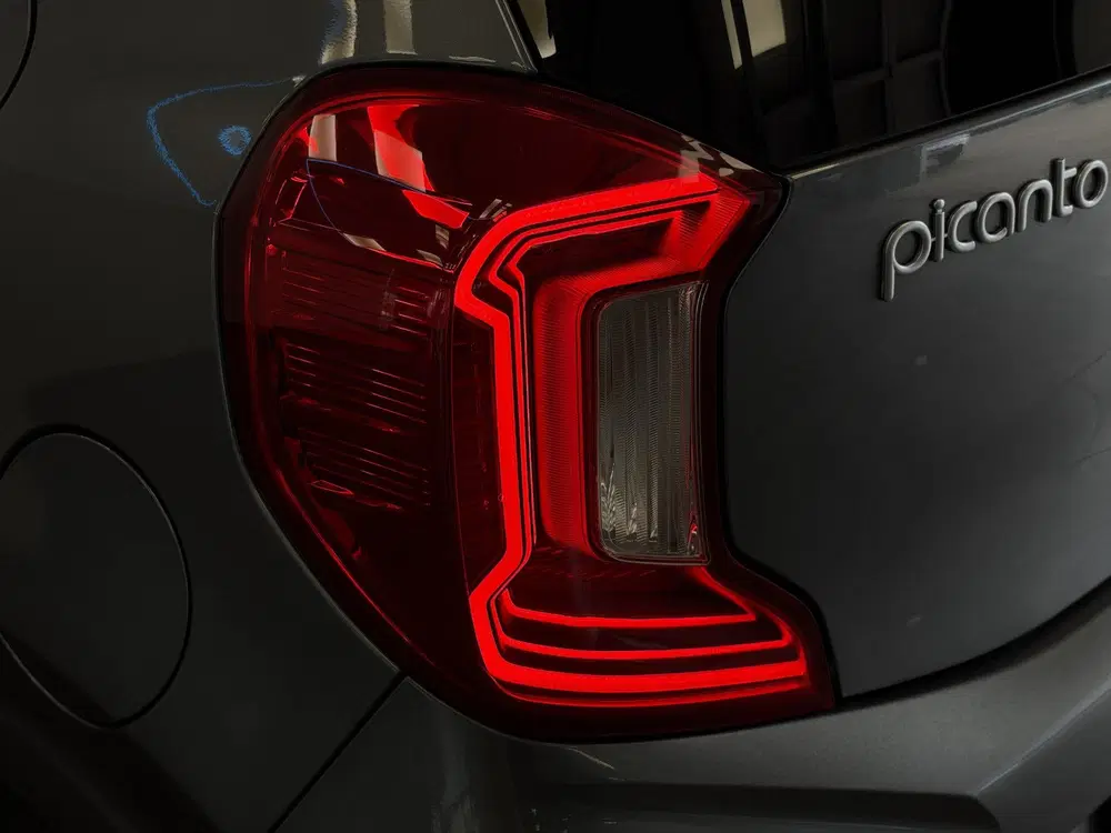 Kia Picanto 1.0 DPi GT-Line Navigatie CruiseControl Le uit 2023, foto 5