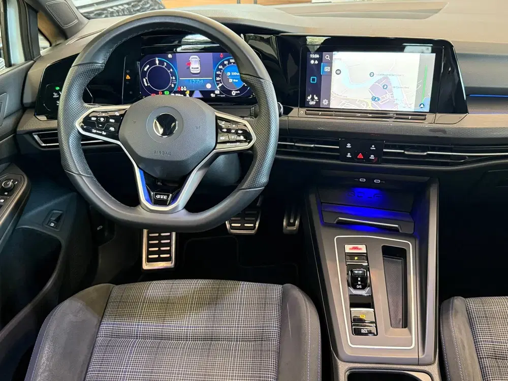 Volkswagen Golf 1.4 eHybrid GTE SoH 93 uit 2021, foto 14
