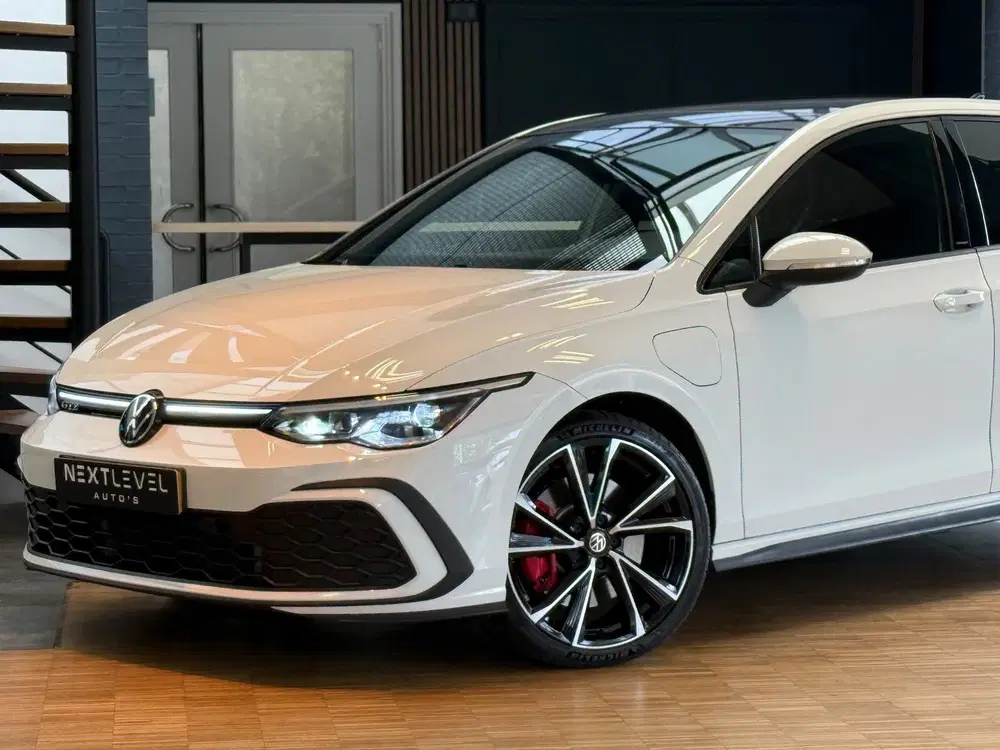 Volkswagen Golf 1.4 eHybrid GTE SoH 93 uit 2021, foto 2