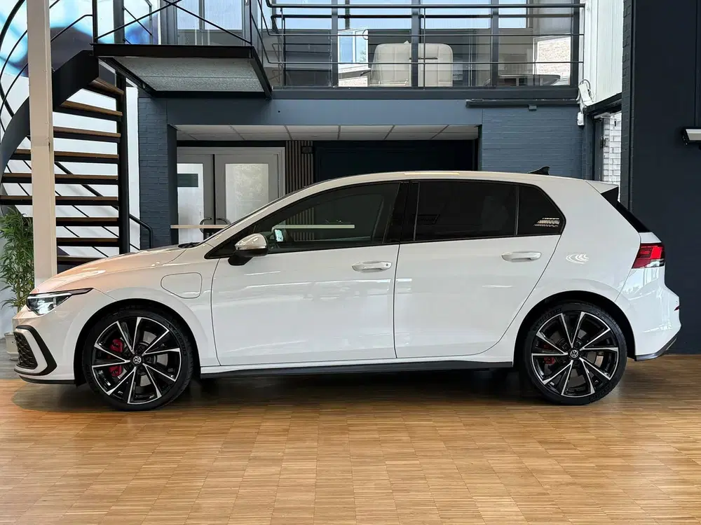 Volkswagen Golf 1.4 eHybrid GTE SoH 93 uit 2021, foto 3