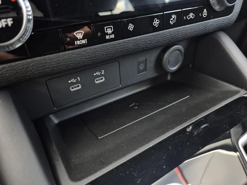 Mitsubishi Outlander 2.4 PHEV Intense+ uit 2026, foto 10