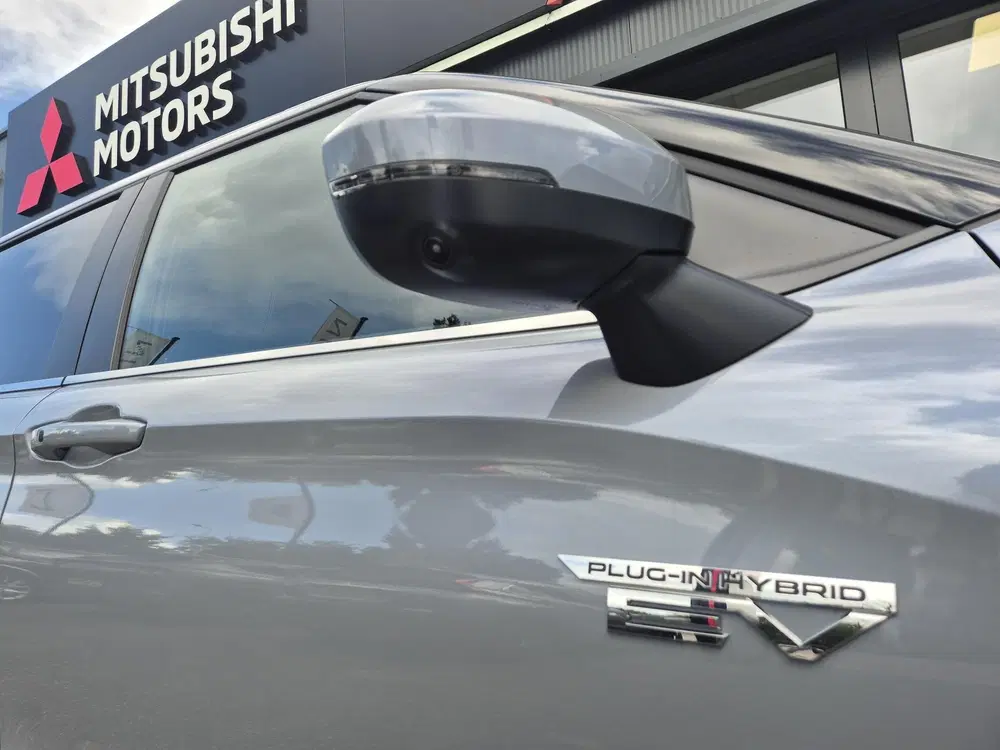 Mitsubishi Outlander 2.4 PHEV Intense+ uit 2026, foto 12