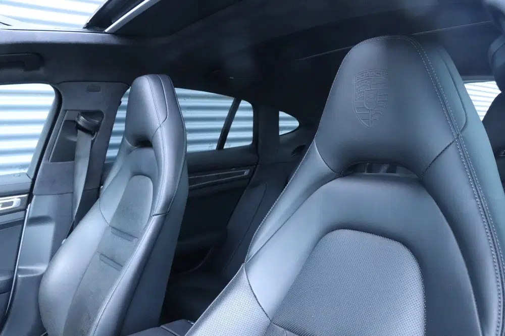Porsche Panamera 2.9 4S E-Hybrid uit 2020, foto 13