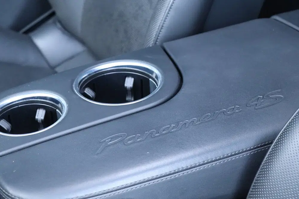 Porsche Panamera 2.9 4S E-Hybrid uit 2020, foto 14