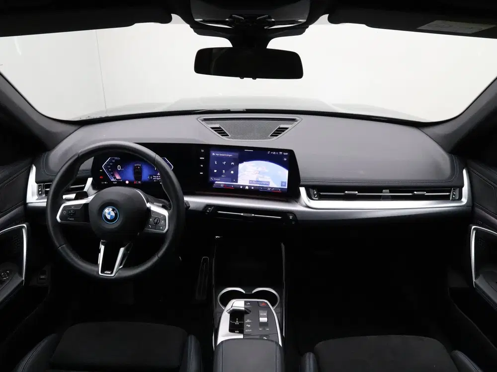 BMW iX1 xDrive30 M Sport 67 kWh (bj 2025 uit 2025, foto 13