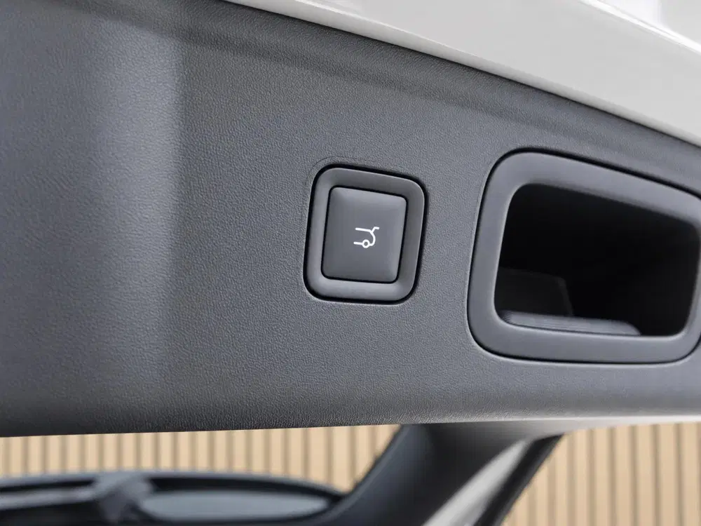 Leapmotor B10 Design Hybrid EV 18.8 kWh Direct leverbaar uit 2026, foto 15