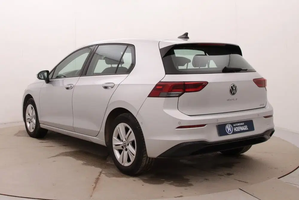 Volkswagen Golf 1.5 eTSI Life Business uit 2022, foto 8