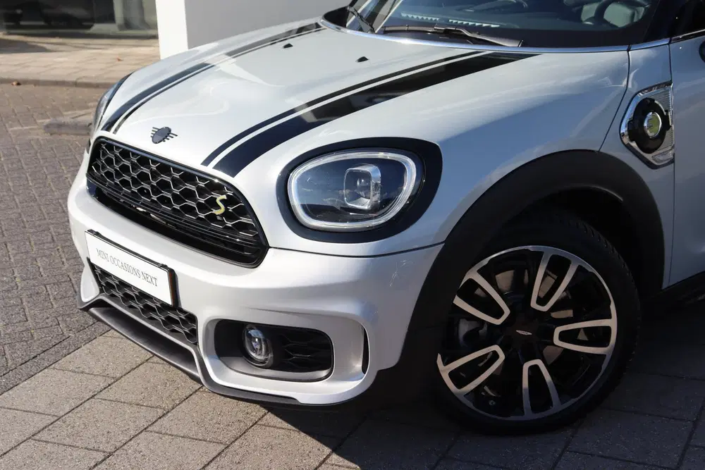 Mini Countryman Cooper SE ALL4 JCW Automaat uit 2023, foto 2