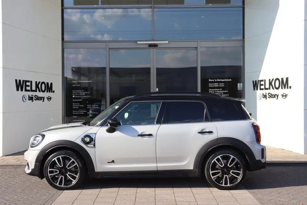 Mini Countryman Cooper SE ALL4 JCW Automaat uit 2023, foto 7