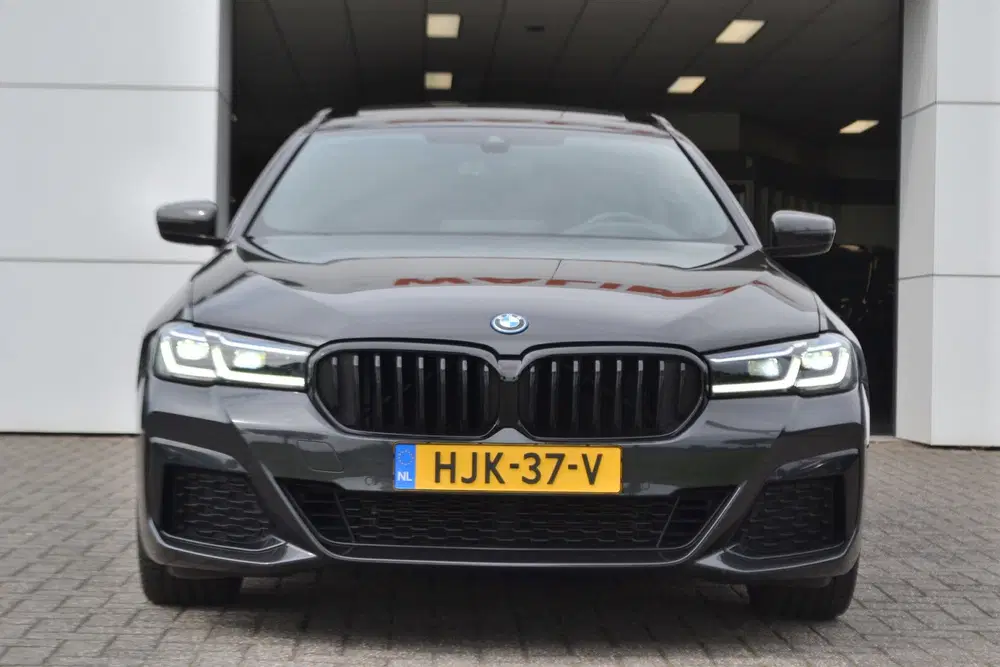 BMW 5-serie 5 Serie Touring 530e M-Sport uit 2024, foto 4