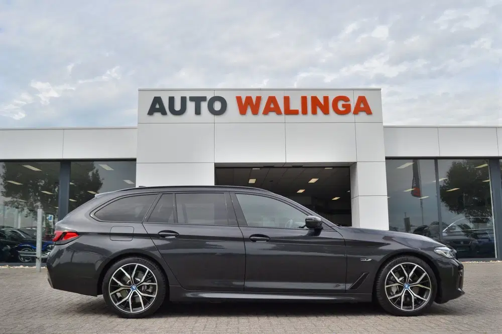 BMW 5-serie 5 Serie Touring 530e M-Sport uit 2024, foto 7