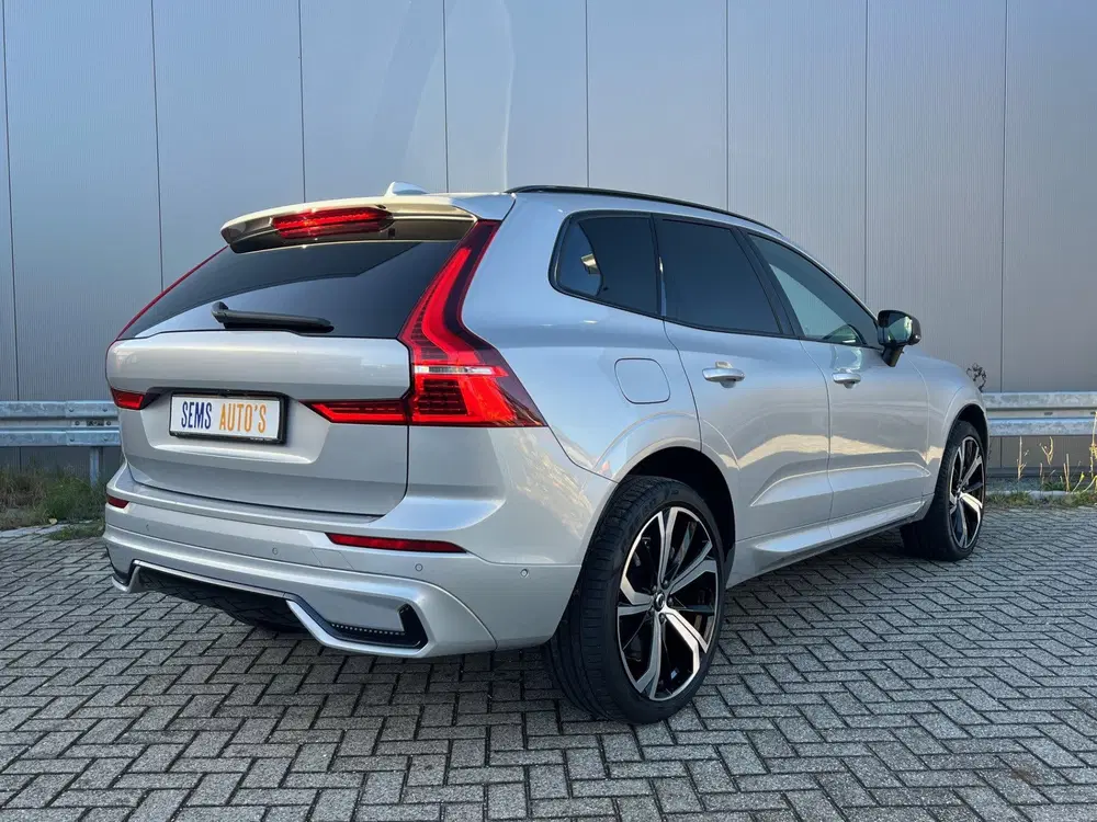 Volvo XC60 2.0 T8 Plug-in hybrid AWD Pano uit 2023, foto 5