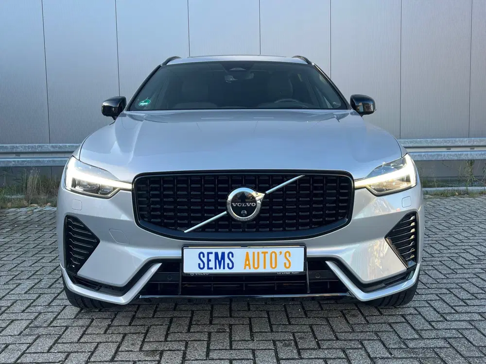 Volvo XC60 2.0 T8 Plug-in hybrid AWD Pano uit 2023, foto 8
