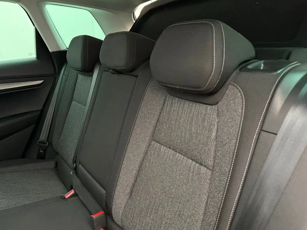 Skoda Karoq 1.5 TSI ACT Style uit 2019, foto 13