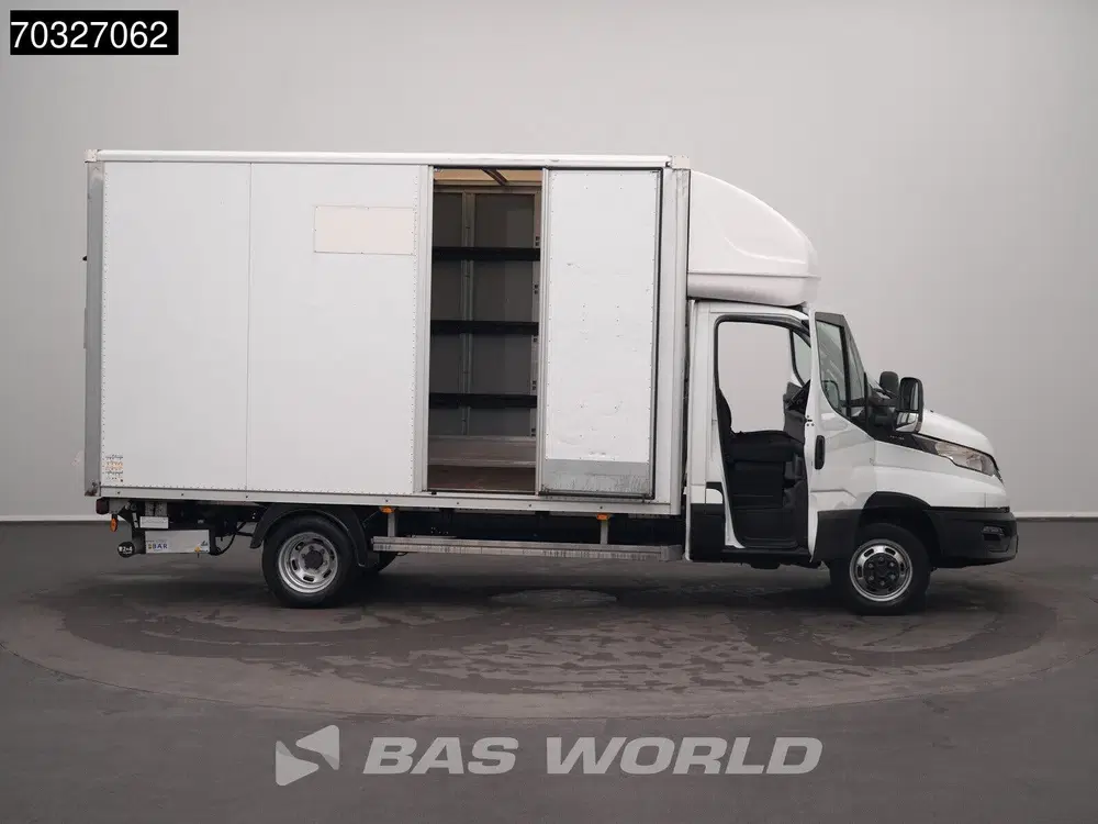 Iveco Daily 3.0L Laadklep Zijdeur Dubbellucht Bakwagen uit 2022, foto 11
