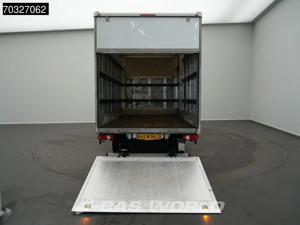 Iveco Daily 3.0L Laadklep Zijdeur Dubbellucht Bakwagen uit 2022, foto 7