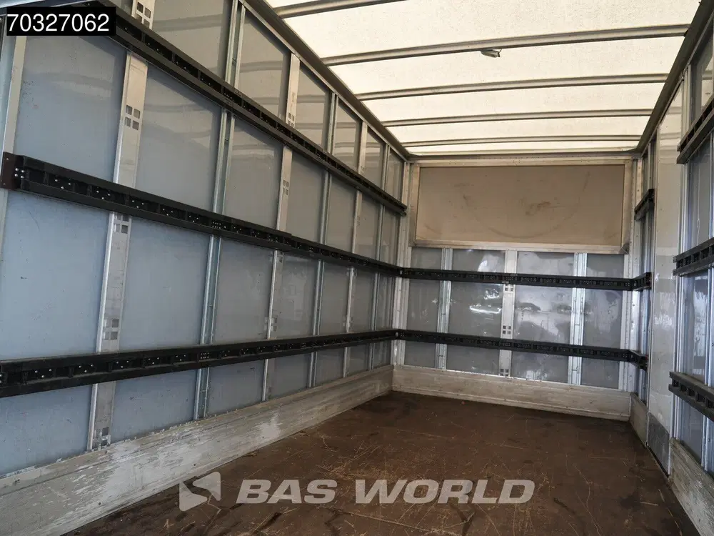 Iveco Daily 3.0L Laadklep Zijdeur Dubbellucht Bakwagen uit 2022, foto 9