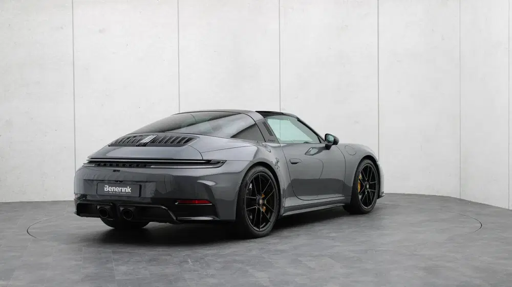 Porsche 911 992.2 Targa 4 GTS uit 2025, foto 4