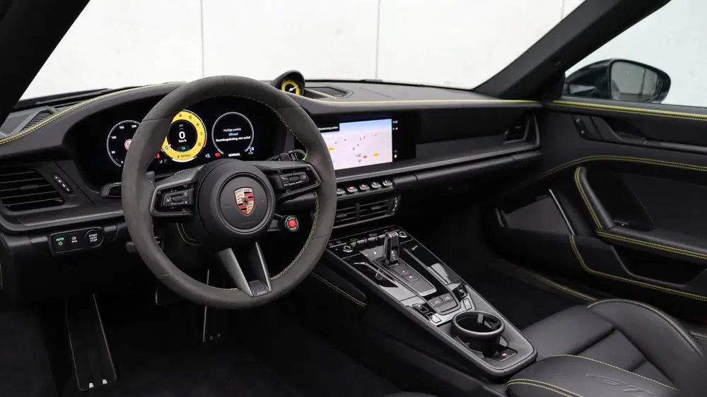 Porsche 911 992.2 Targa 4 GTS uit 2025, foto 9