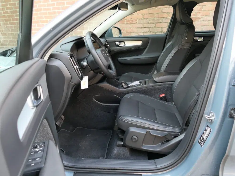Volvo XC40 1.5 T3 AUT Momentum Pro 12MND garantie uit 2019, foto 6