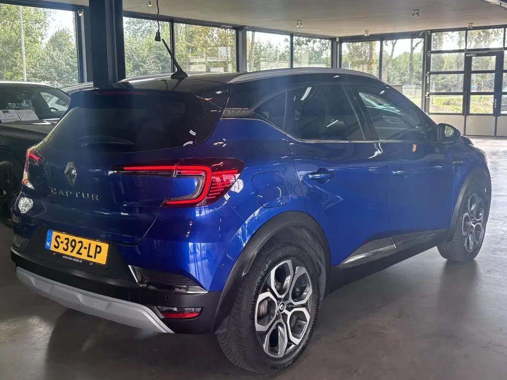 Renault Captur 1.3 TCe 140 R.S. Line uit 2022, foto 4