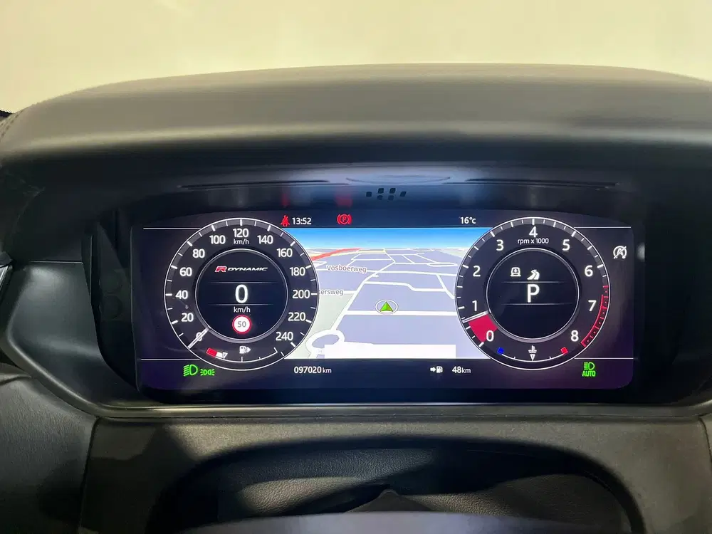 Land Rover Range Rover Velar 2.0 P300 Turbo AWD R-Dynamic HS uit 2019, foto 13