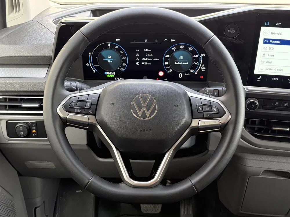Volkswagen Transporter 32 L1H1 Life 64 kWh Autom uit 2025, foto 15