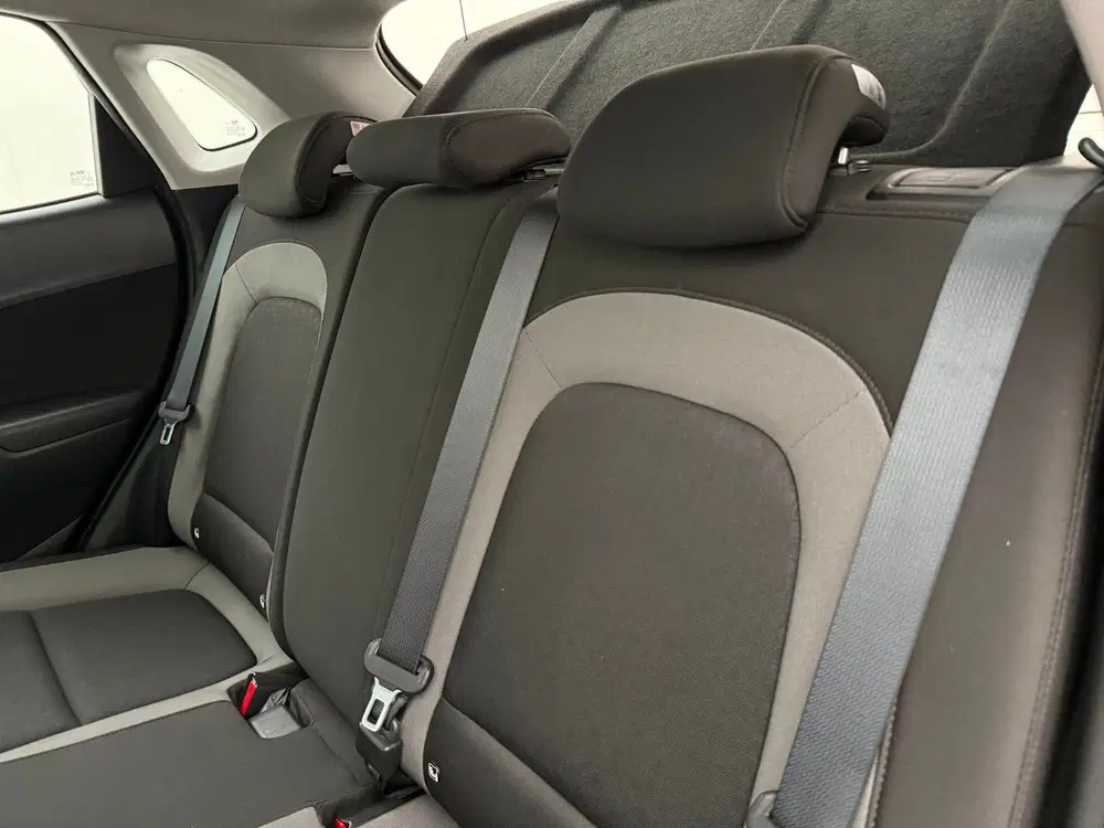 Hyundai KONA 1.0 T-GDI Comfort uit 2020, foto 13