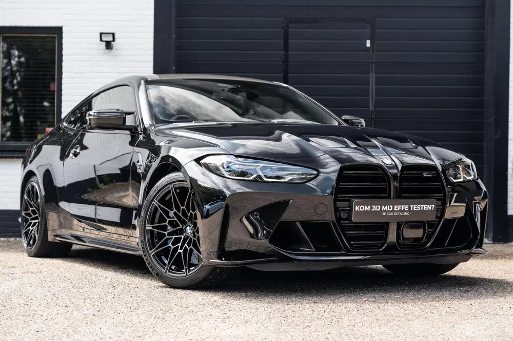BMW 4-serie 4-serie Coupé M4 Competition Laser Carbon uit 2021, foto 2