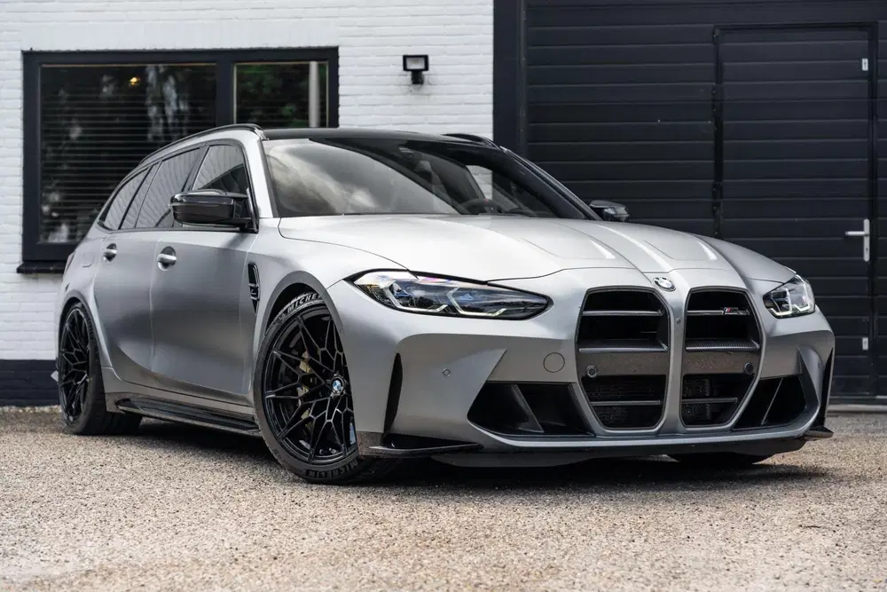 BMW 3-serie M3 Touring xDrive Competition Carbon Track uit 2023, foto 2