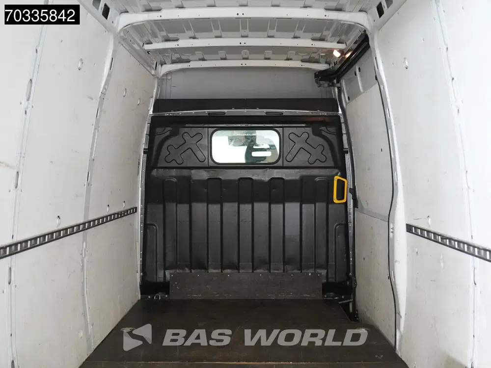 Iveco Daily Automaat 160PK L3H2 AC uit 2024, foto 10