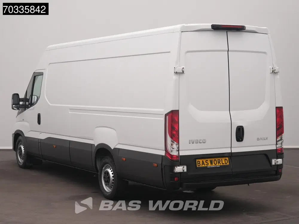 Iveco Daily Automaat 160PK L3H2 AC uit 2024, foto 6