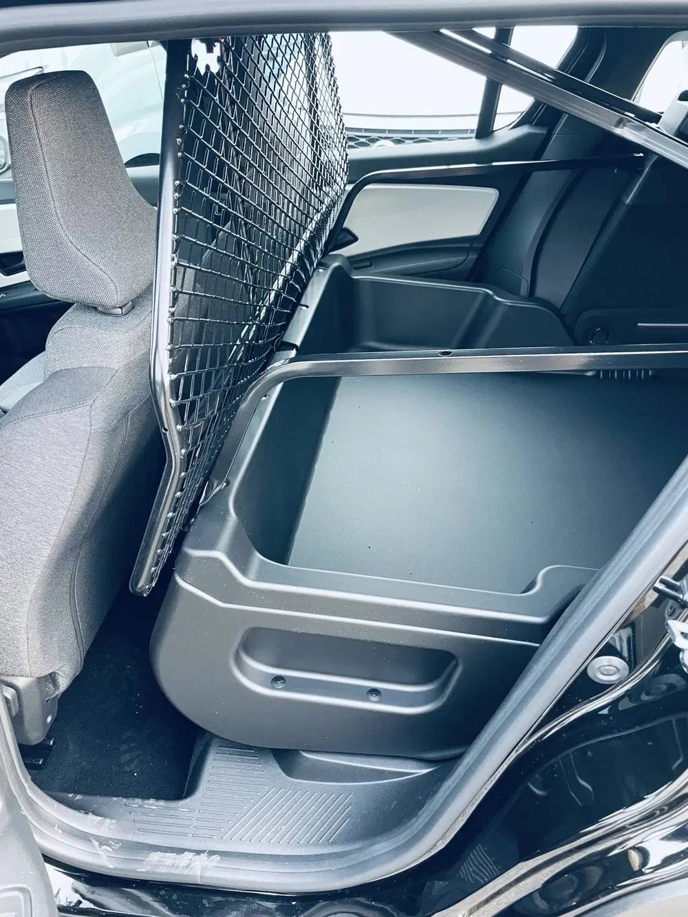 Renault 4 E-Tech Evolution Urban Range Van (bj 2026) uit 2026, foto 3