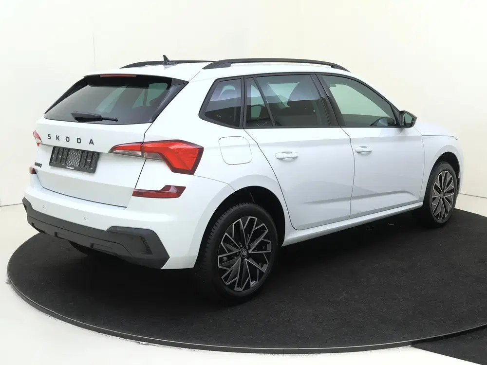 Skoda Kamiq 1.0 TSI Business Edition uit 2025, foto 4
